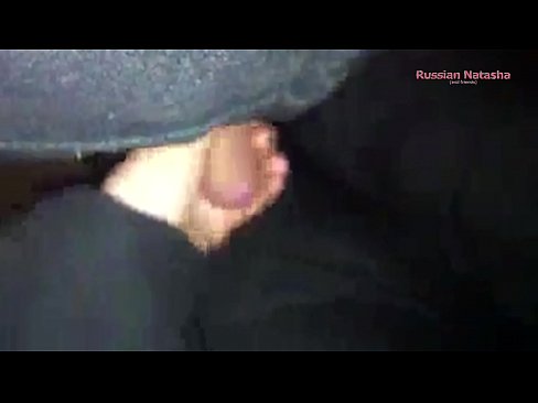 ❤️ ONDERVRAAGSTER SEXING IN THE STREET / Als deze video 100k views en 100 comments krijgt - stuur ik iedereen in de comments mijn naaktfoto's Fuck video at us