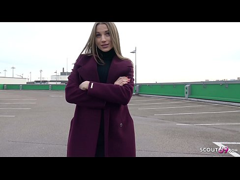 ❤️ DUITSE SCOUT IS EEN DROOM DIE STEELE AANRAAKT, PARKEERPLAATS VERKLIKKER EN SEXY VOOR GELD Fuck video at us