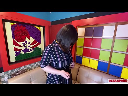 ❤️ Japanse cutie met grote tieten masturbeert met sexspeeltjes en heeft een orgasme. Ze vertelt in een interview over haar neukervaring. Enorme tieten en harig kutje die luid kreunen. Osakaporn Fuck video at us
